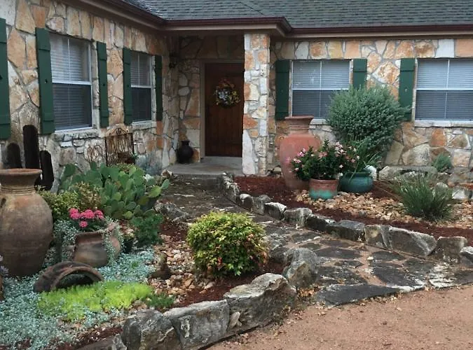 Casa Del Rio Bed And Breakfast